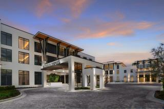 AC Hotel by Marriott Naples 5th Avenue - 7