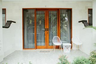 Ratu Guest House - Kuta - 8