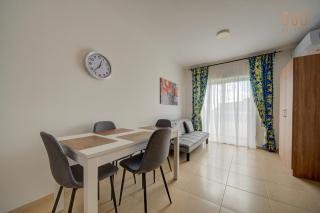Stunning Sliema Penthouse with Spacious Terrace by 360 Estates - Sliema - 5