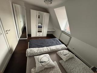 Moderne deluxe 3-Zi Eigentums- Maisonette-Wohnung IBM Bertrandt Mercedes - Ehningen - 4