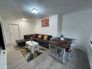 Northfield Home - Experience comfort & convenience - Northfield - 7