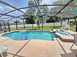 Private pool villa with game room close to theme parks! - 9