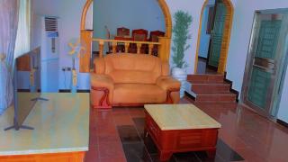 Spacious 3 bedroom flat in GRA - Ado Ekiti - 0