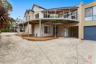 Amazing Location with Ocean View - Cowes - 0