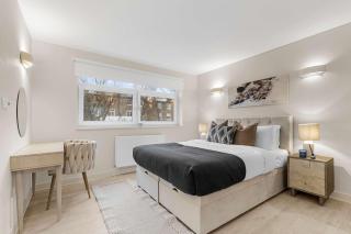 Modern Comfort in Prime Location - 6