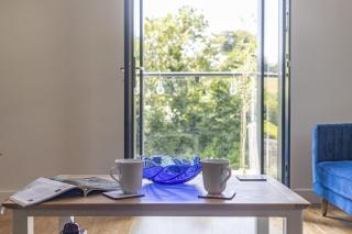 Oystercatcher Court - Stunning Coastal Location - 1