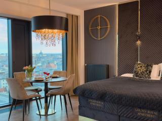 URBAN APARTMENTS Golden Royal, JACUZZI by the window, Chilled Prosecco, Free Garage - Katowice - 8