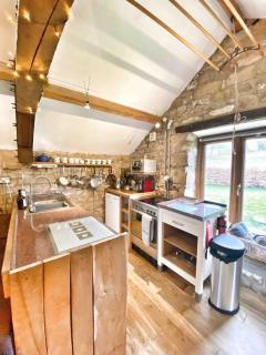 Harrys Barn detached character property - Maulds Meaburn - 5