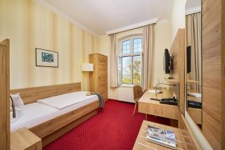 Strandhotel garni Kormoran - Zinnowitz - 3