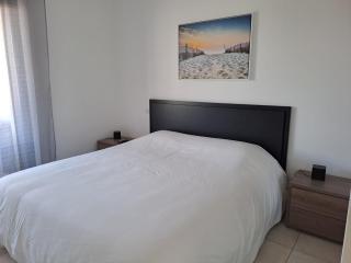 Magnifique T2 neuf à 100 m de la plage d'agosta - 1