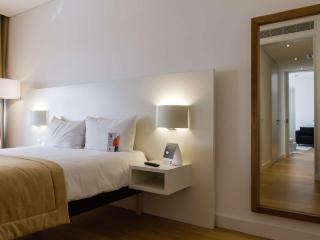 Hotel Ibis Lisboa Parque das Nações - Lisbon - 1