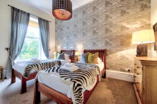 Maya's Holiday Homes - Glasgow - 2