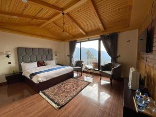 Royal Luxus - Nathia Gali - 4