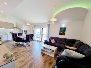 T&A apartments with jacuzzi and barbecue - 0