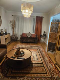 Cozy Escape - Sunbury - 3