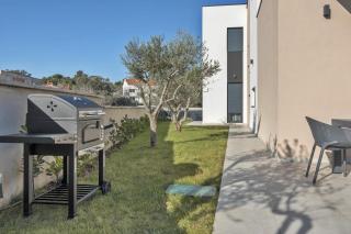 Villa M with Private Pool - Premantura - 1