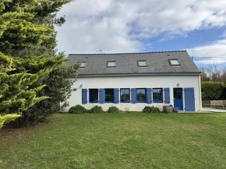 Ancien atelier d'ostréiculteur, les pieds dans l'eau - La Trinité-sur-Mer - 7