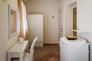 Oceanis Rooms - Adamas - 6