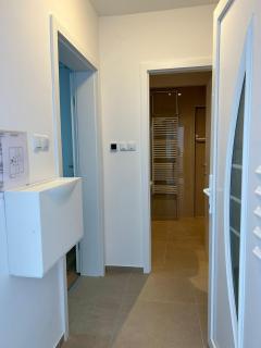 Sleep&Fly Zagreb AIRPORT APARTMENTS - Velika Gorica - 6