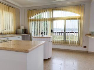 Nile-Front Panoramic Apartment - Luxor - 7