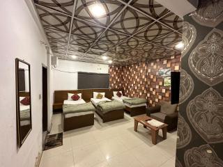 Serena Hotel - Hyderabad - 5