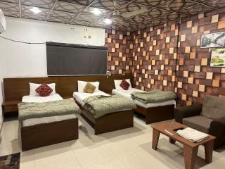 Serena Hotel - Hyderabad - 7