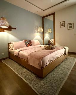 Opus Luxury Residences Gulberg3 - Spacious 2 Bedroom Apartment Gym Roof Access - Lahore - 8