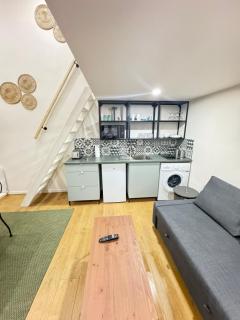 Cosy air-conditioned studio terrace - Lione - 8