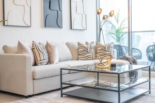 StayShort - Trendy 1-Bedroom Apartment for 4 in Business Bay - 3