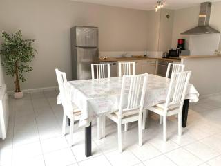 Appartement 2 chambres avec terrasse au cœur de Perros-Guirec, parking inclus - FR-1-368-449 - Perros-Guirec - 9