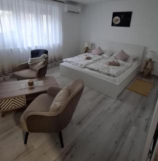 Pitypang Apartman - Eger - 8