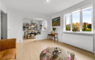 Lovely Home In Nexø With Kitchen - Neksø - 8