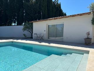 Charmant appartement indépendant avec Piscine - Marignane - 9