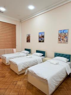 ALARA Inn HOSTEL & HOTEL - Baku - 1