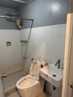 Greenhills commercial center 1BR condominium - Manila - 1