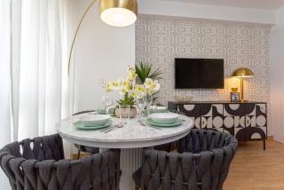 Genteel Home Santo Cristo - 9