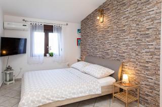 Charmantes Studio mit Meerblick, Bikes, Babybett, Grill - Crikvenica - 3