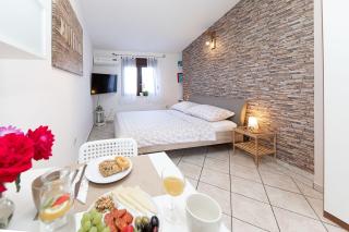 Charmantes Studio mit Meerblick, Bikes, Babybett, Grill - Crikvenica - 1