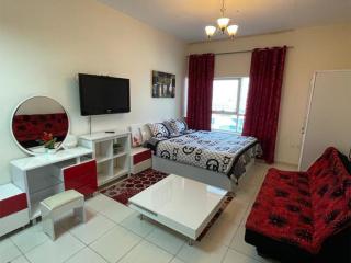 Premium Studio in Ajman Most Iconic Orient Towers - Ajman - 9