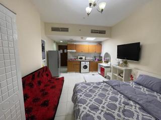 Premium Studio in Ajman Most Iconic Orient Towers - Ajman - 2