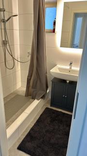 Ochtum Living - Self Check-In mit Smart-TV, zentral, WLAN, Balkon - Brema - 7