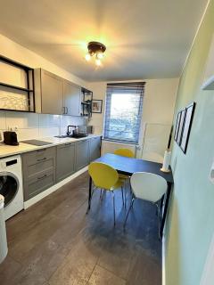 Ochtum Living - Self Check-In mit Smart-TV, zentral, WLAN, Balkon - Brema - 6