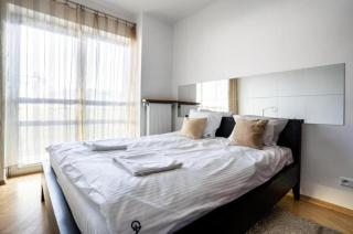 Golden Apartments Warsaw - Big and Bright Apartment in Platinum Towers- Browary- Grzyb61A - Varsavia - 1