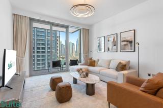 Serene Sea View Unit in Iconic Emaar Beachfront - 2