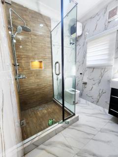 Ihsuites - Asaba - 3