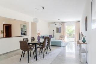 Naturally Bright 3BR Flat in Marousi by UPSTREET - 5