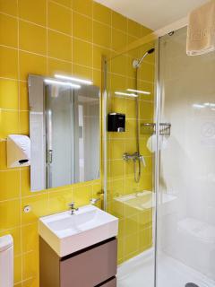 Apartamentos Day Madrid ILDEFONSO Centro Gran Via Sol Malasaña - Madrid - 5