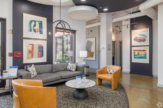 Landing at Pencil Factory Flats - 2 Bedrooms in Sweet Auburn - Atlanta - 4