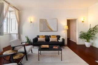 WHome Timeless Elegance in Chiado with AC - Lissabon - 5
