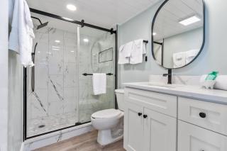 SeaWatch Resort 808 Ocean Front-Shore Drive Section - 1